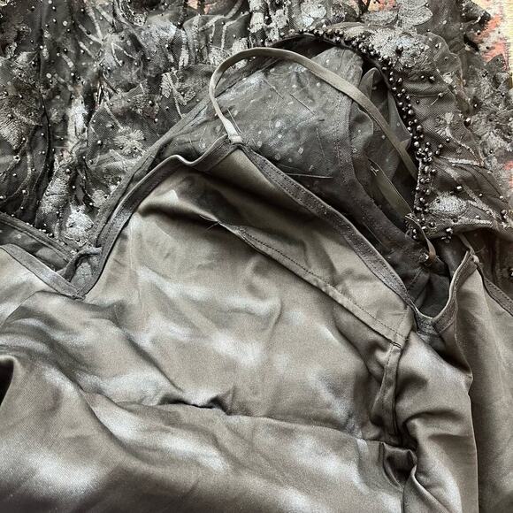 Mac Duggal Puff Sleeve A Line Embroidered Gown Size 14 Black Formal 20430 NEW - Picture 13 of 16